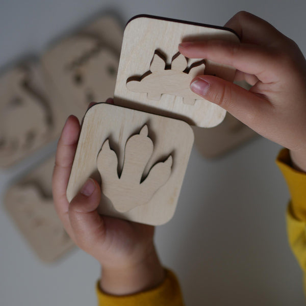 Sandstempel aus Holz mit Dinos, handgefertigt - Labyrinthkiste