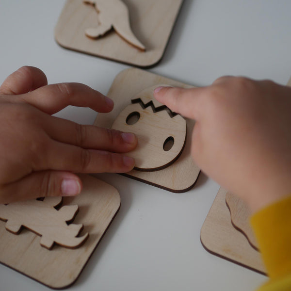 Sandstempel aus Holz mit Dinos, handgefertigt - Labyrinthkiste