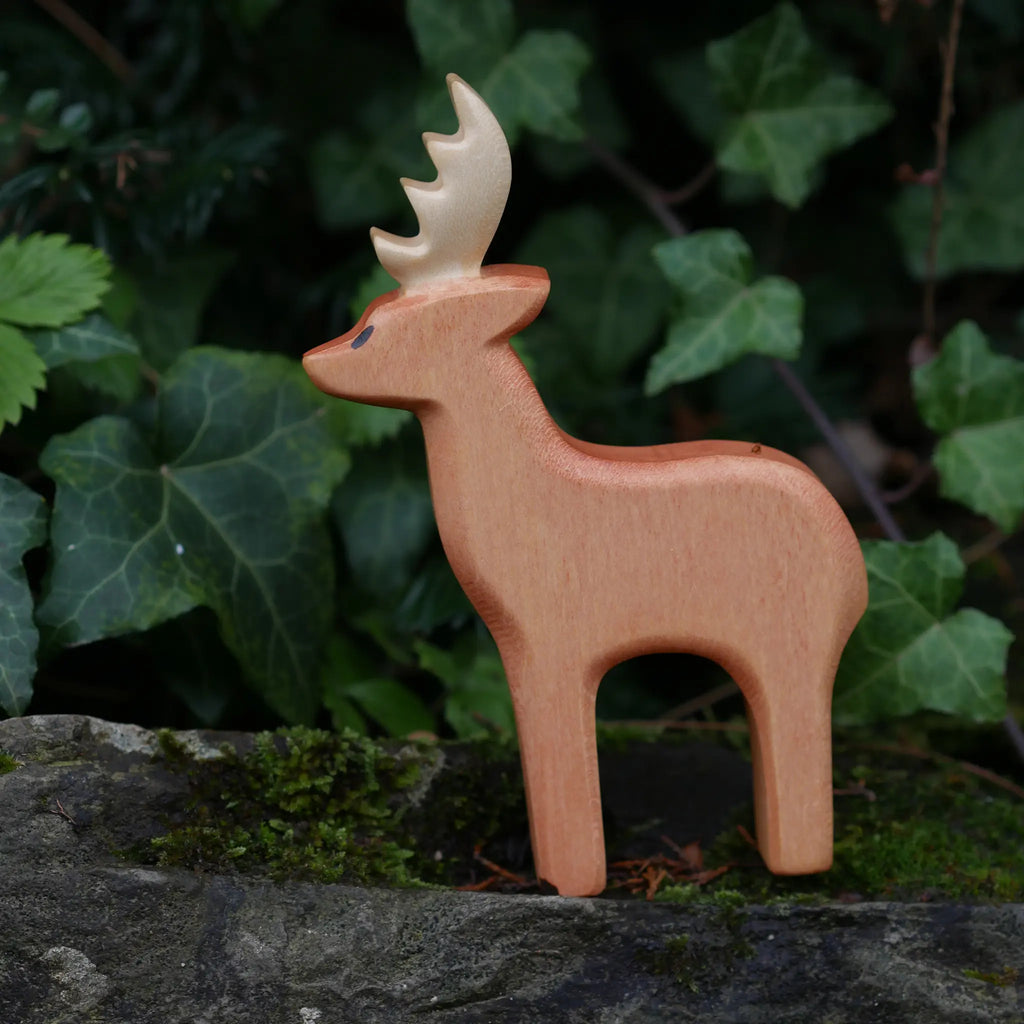 Rehbock aus Holz