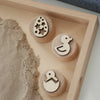 Sandstempel aus Holz mit Frühlingsmotiven, handgefertigt