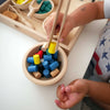 Montessori Holzzylinder für Farbspiele, Zangen- und Sortierübungen