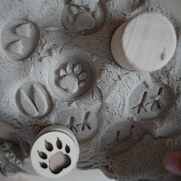 Sandstempel aus Holz mit Fußspuren von Tieren, handgefertigt - Labyrinthkiste