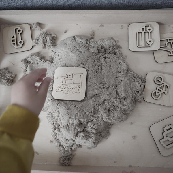 Sandstempel aus Holz mit Fahrzeugen, handgefertigt - Labyrinthkiste