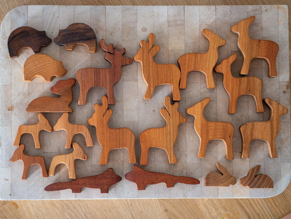 Waldtiere aus Holz, handgefertigt - Labyrinthkiste