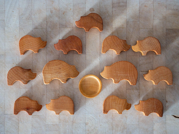 Unser Bauernhof aus Holz, handgefertigt
