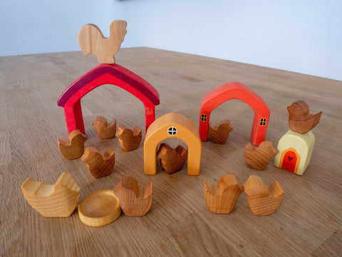 Hühnerfarm aus Holz, handgefertigt
